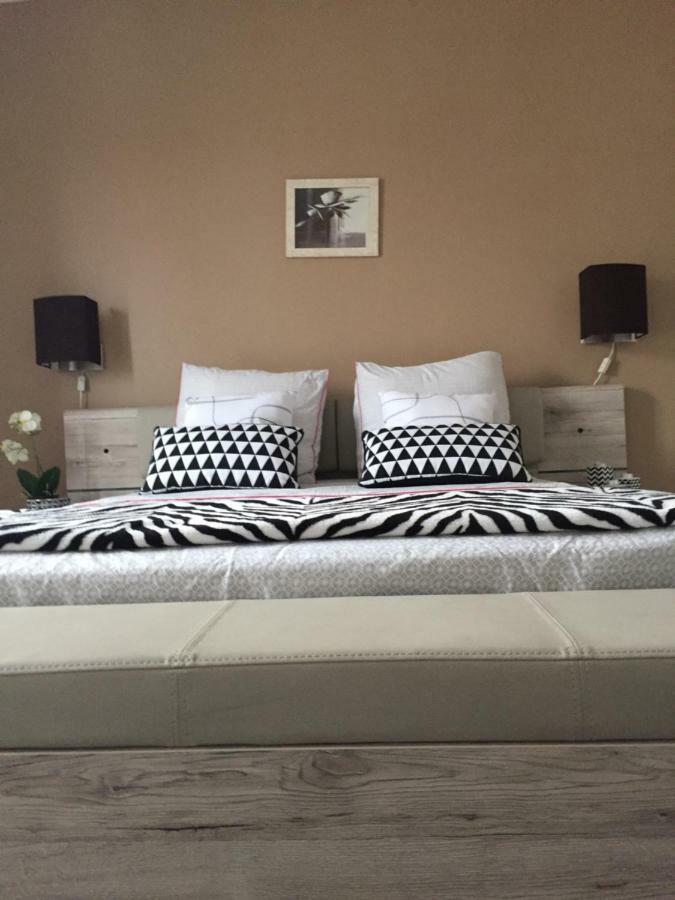 Appartement Jasmin à Rouen Extérieur photo